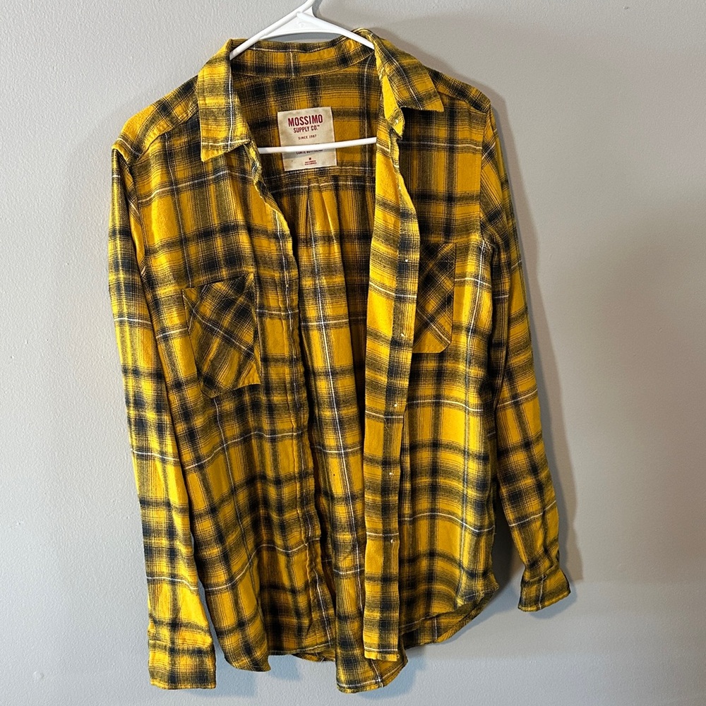 Mossimo Supply Co. Yellow Plaid Button Down Shirt